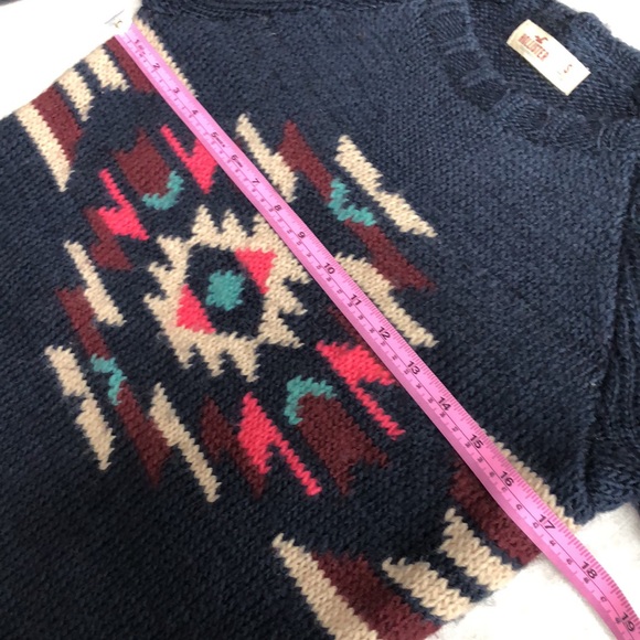 Hollister Navy Blue Crew Neck Sweater Soft Size S - Picture 5 of 8